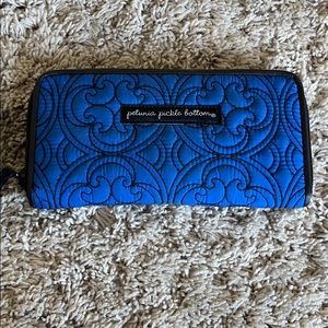 In good condition Petunia pickle bottom wallet